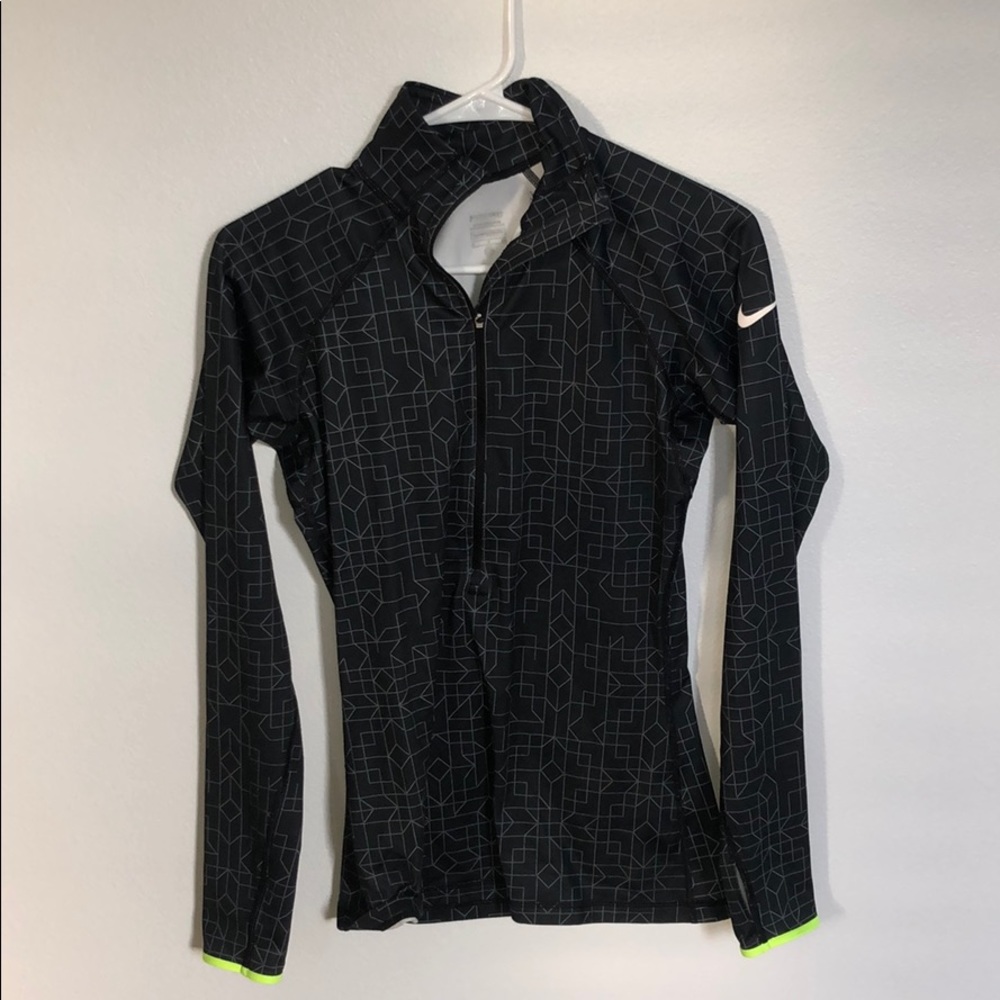 Nike Pro Women’s Half zip (size small)